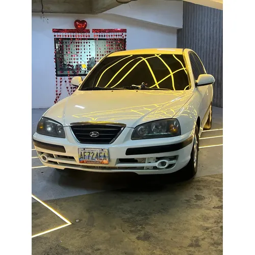 Hyundai Elantra 2011 Blanco Caracas