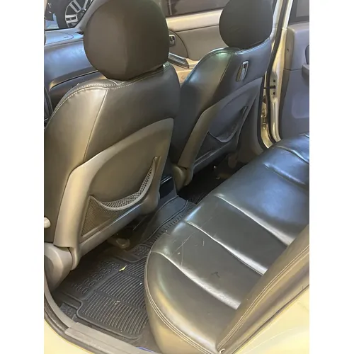 Hyundai Elantra 2011 Blanco Caracas
