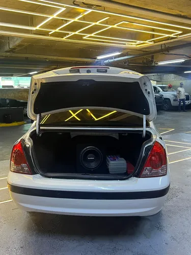 Hyundai Elantra 2011 Blanco Caracas