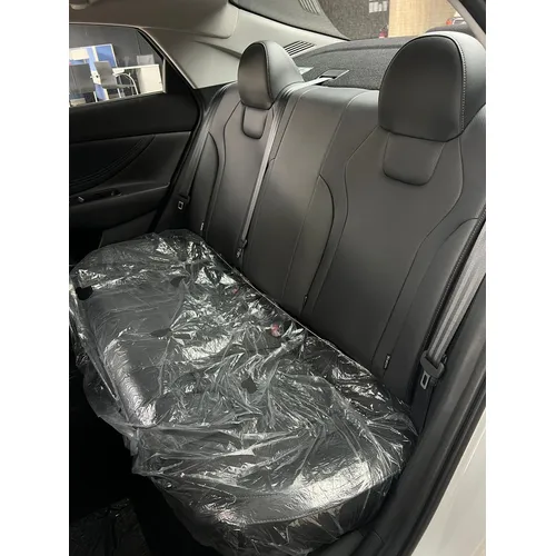 Hyundai Elantra 2025 Blanco Caracas