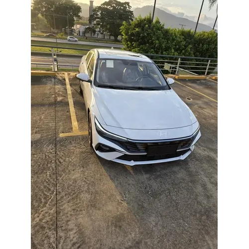 Hyundai Elantra 2025 Blanco Valencia