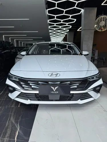 Hyundai Elantra GLX 2025 Blanco Caracas