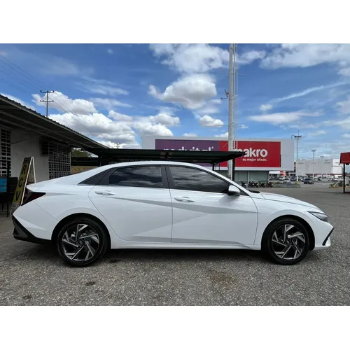 Hyundai Elantra 2025 Blanco Valencia