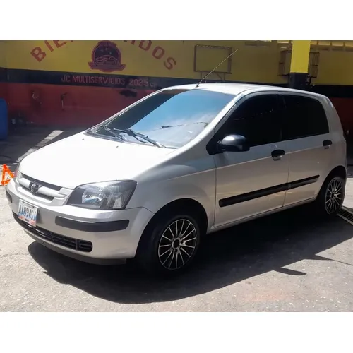 Hyunbdai Getz 2007 Plateado Caracas