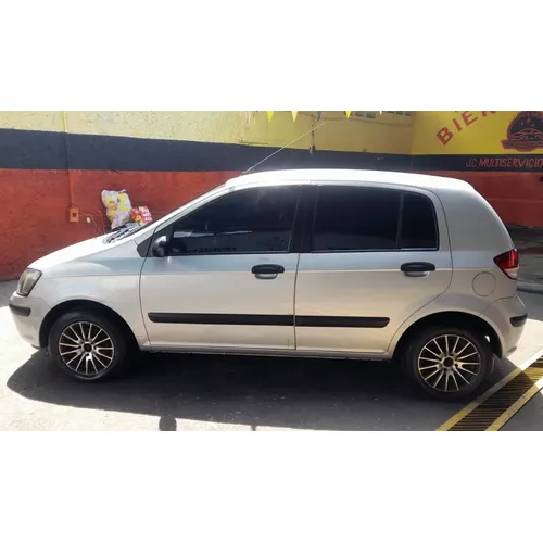 Hyunbdai Getz 2007 Plateado Caracas