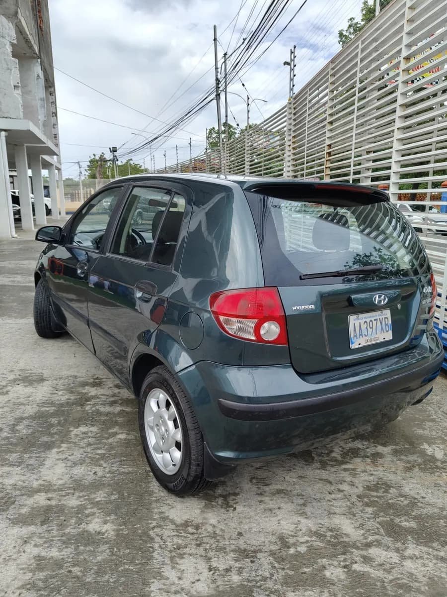 Hyundai Getz 2011 Automático Verde