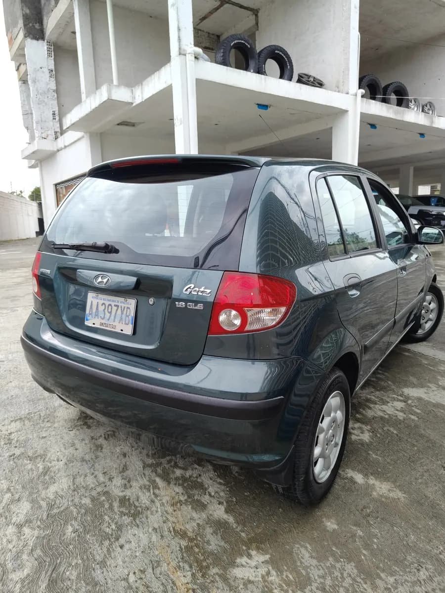 Hyundai Getz 2011 Automático Verde