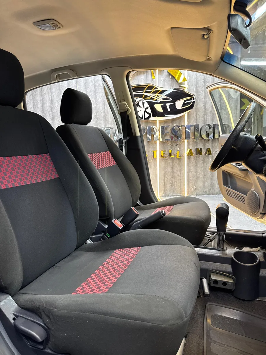 Hyundai Getz 2012 Único Dueño blanco11