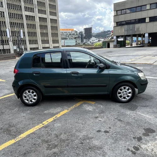 Hyundai Getz 2010 Verde Caracas