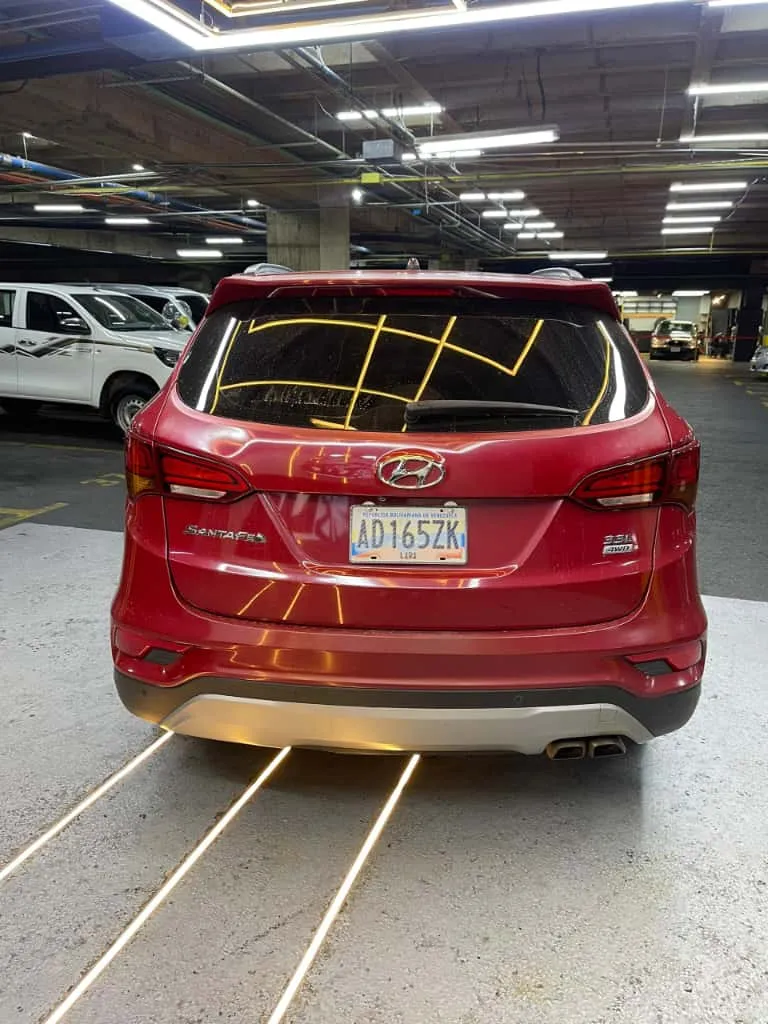 Hyundai Santa Fe 2016 Rojo Caracas