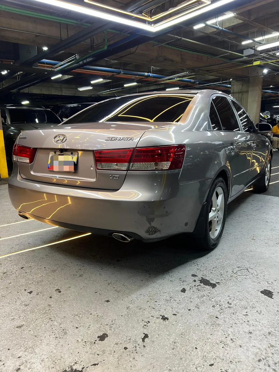 Hyundai Sonata 2008 Plateado Caracas