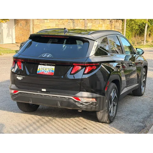 Hyundai Tucson 2024 Negro Caracas