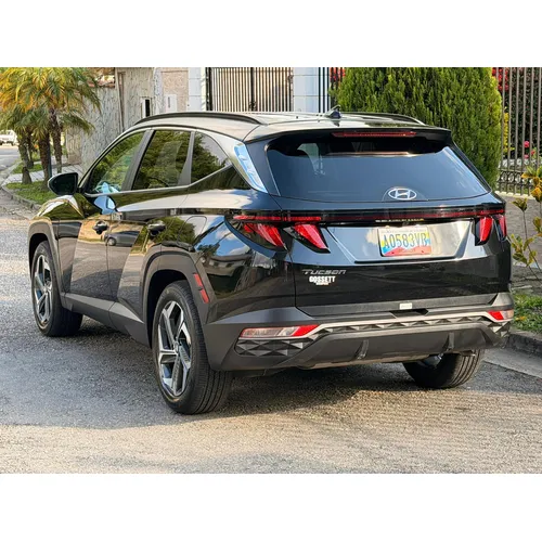 Hyundai Tucson 2024 Negro Caracas