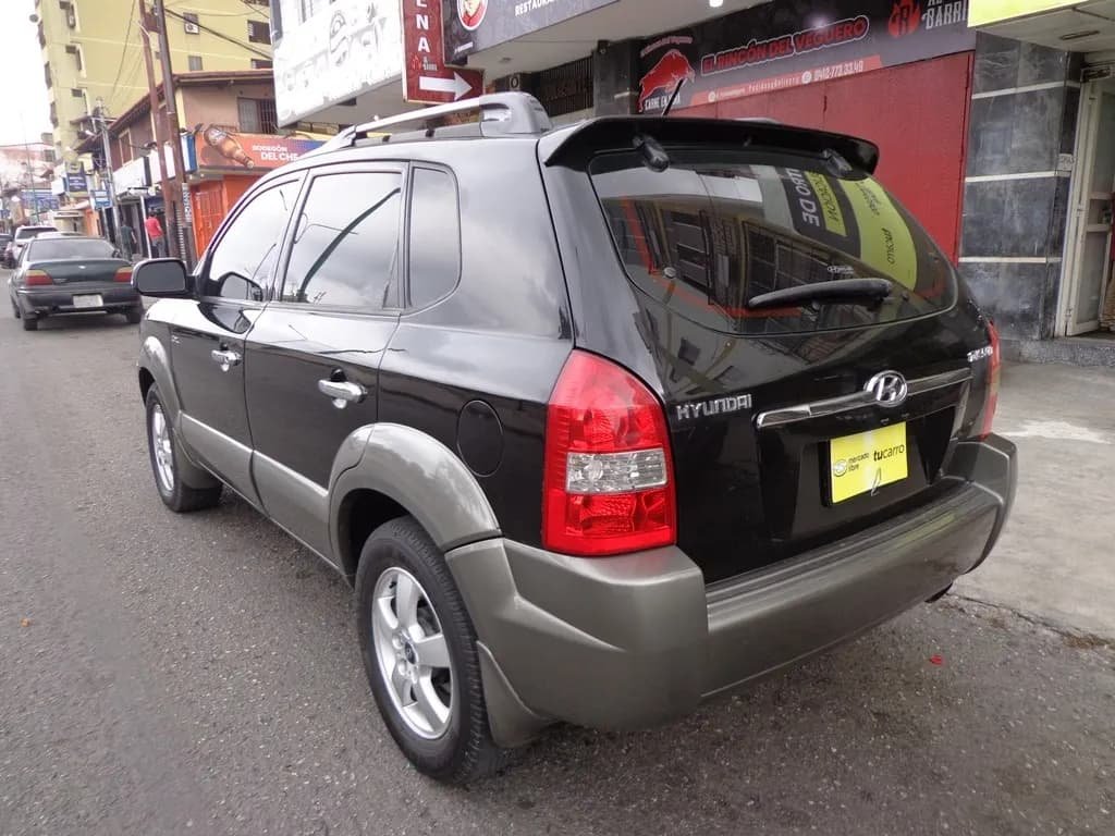 Hyundai Tucson GL 2008 Negro