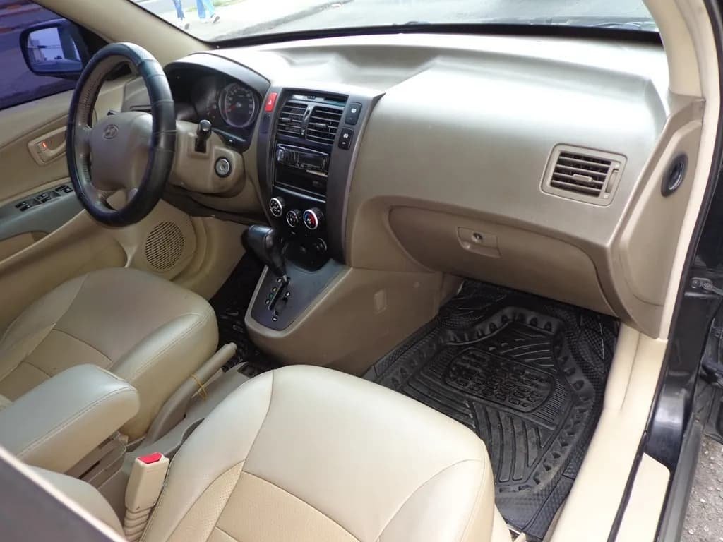 Hyundai Tucson GL 2008 Negro