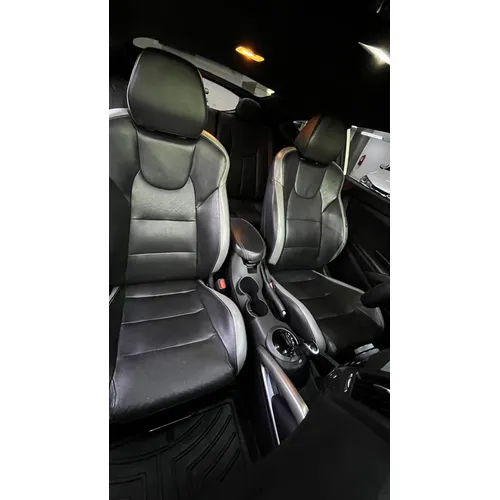 Hyundai Veloster 2016 Plateado Caracas