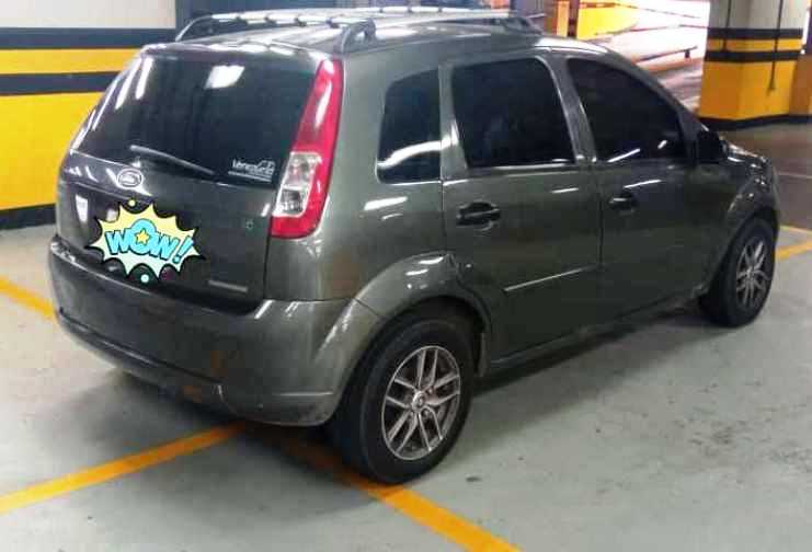 Ford Fiesta 2009 Gris Caracas