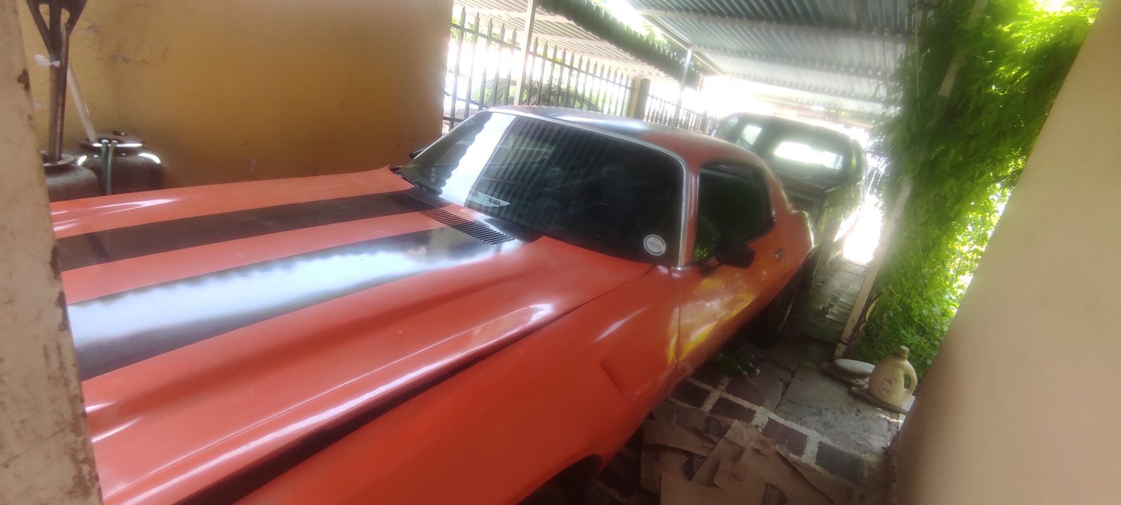 Se vende Camaro 1975