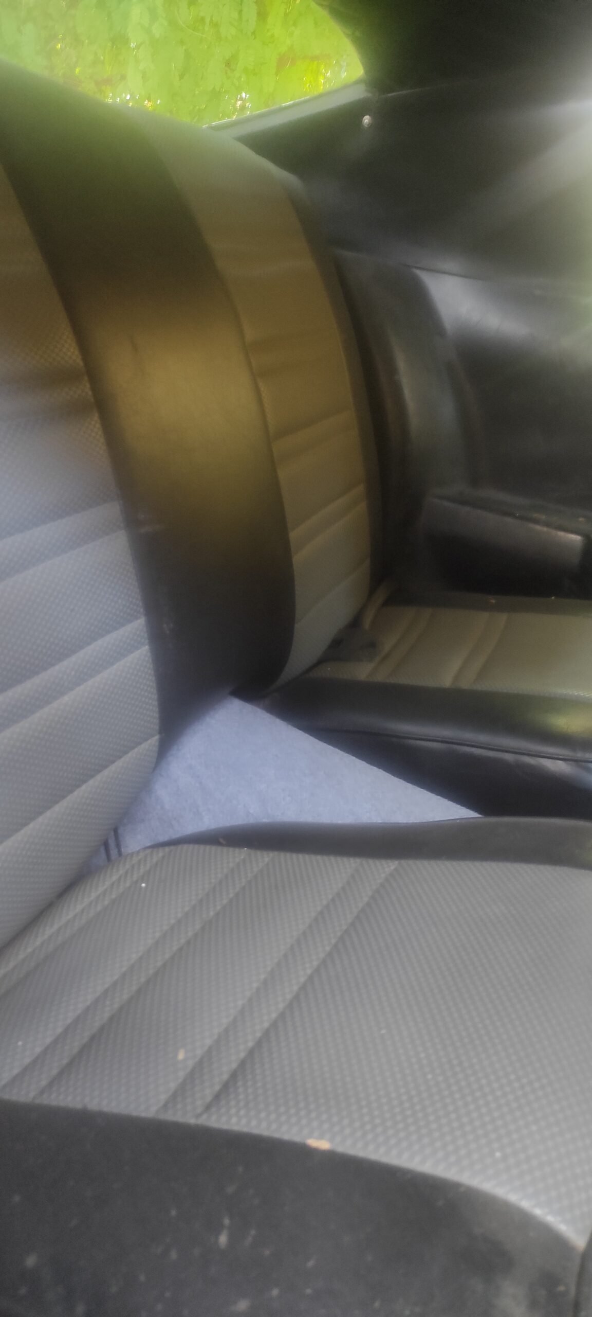 Se vende Camaro 1975