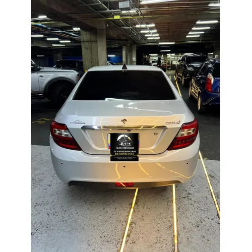 Ikco Dena+ Centauro 2023 Plateado Caracas