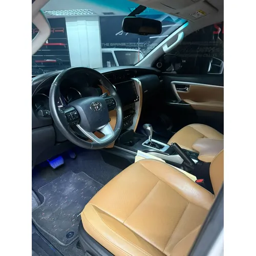 Toyota Fortuner VX.R 2020 Blanco Caracas