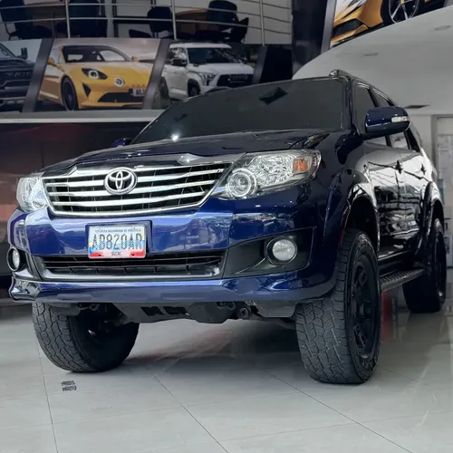 Toyota Fortuner SR 2012 Azul Caracas