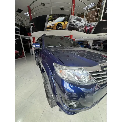 Toyota Fortuner SR 2012 Azul Caracas