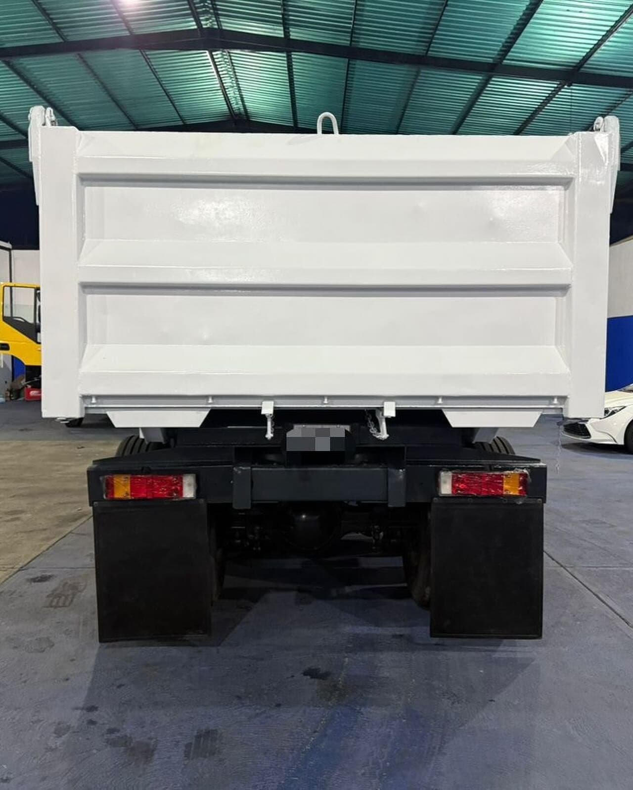 Iveco Eurocargo 260 modelo 2013 Blanco