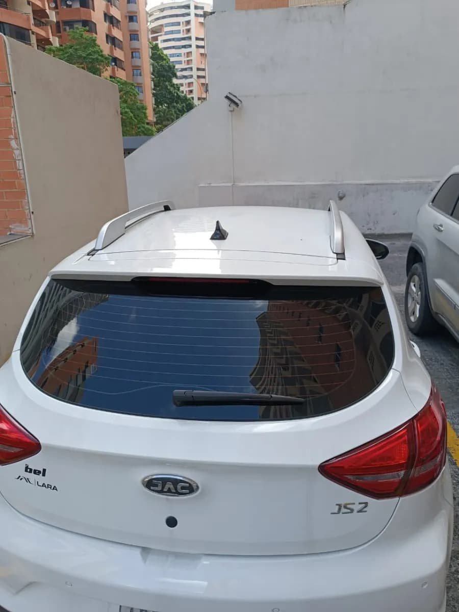 JAC Arena JS2 2024 Automático Blanco