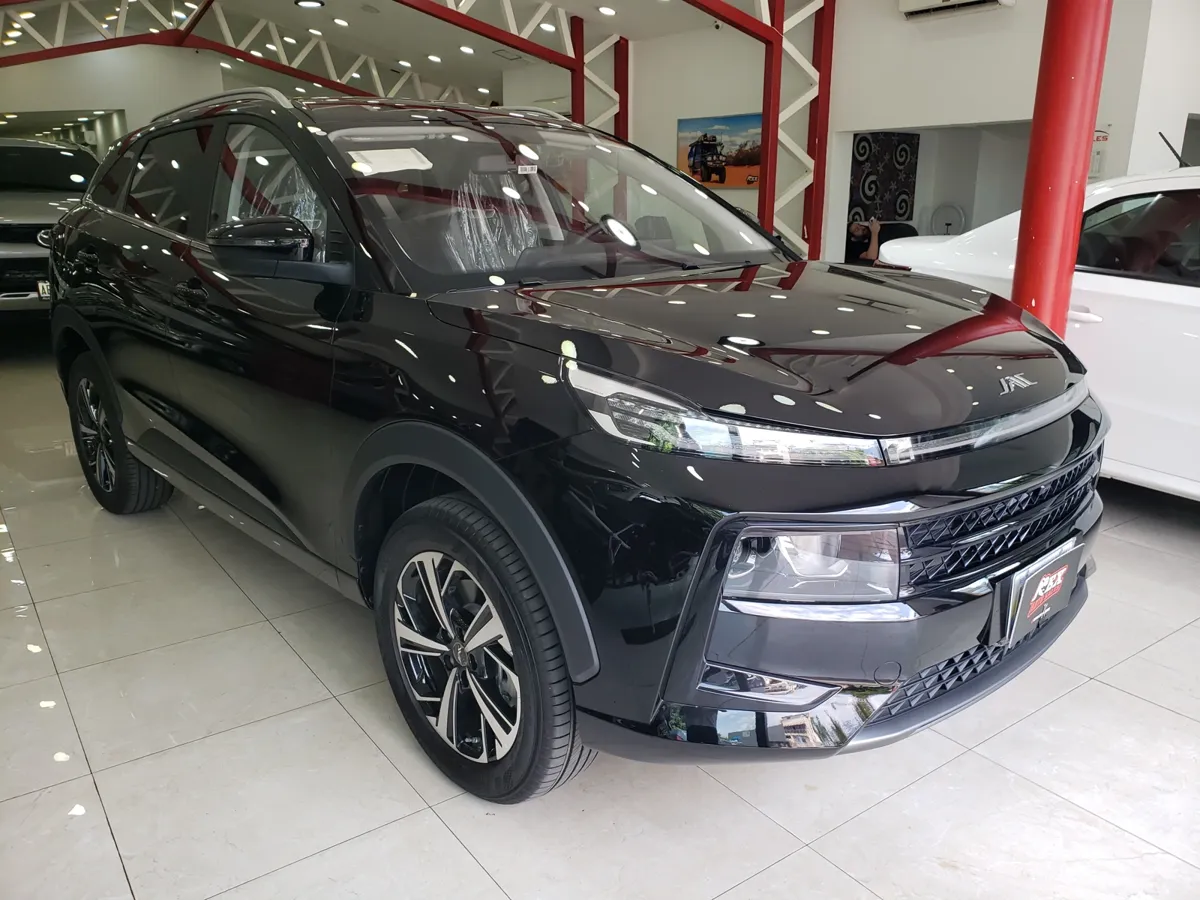 JAC JS6 2025 Negro Caracas