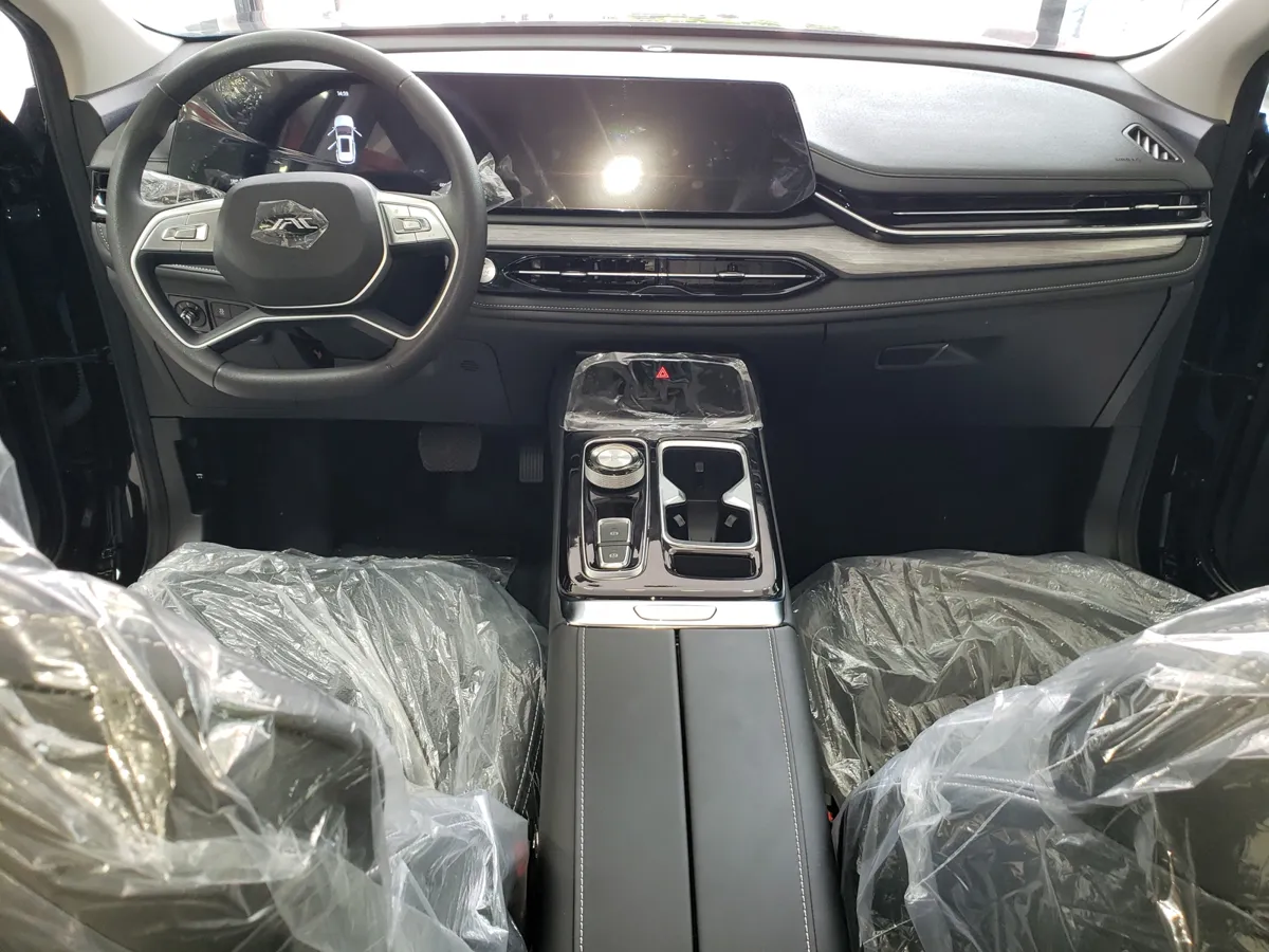 JAC JS6 2025 Negro Caracas