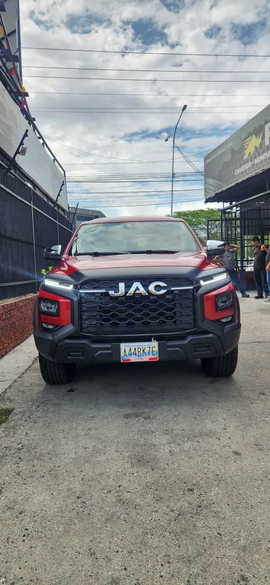 JAC T9 Diésel 2024 Rojo