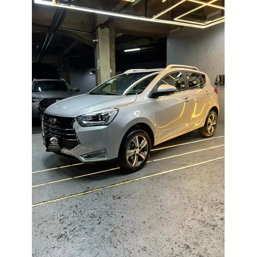 JAC Arena 2026 Plateado Caracas