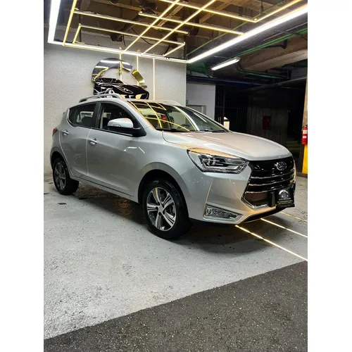 JAC Arena 2026 Plateado Caracas