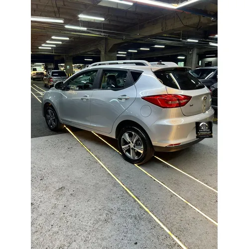 JAC Arena 2026 Plateado Caracas