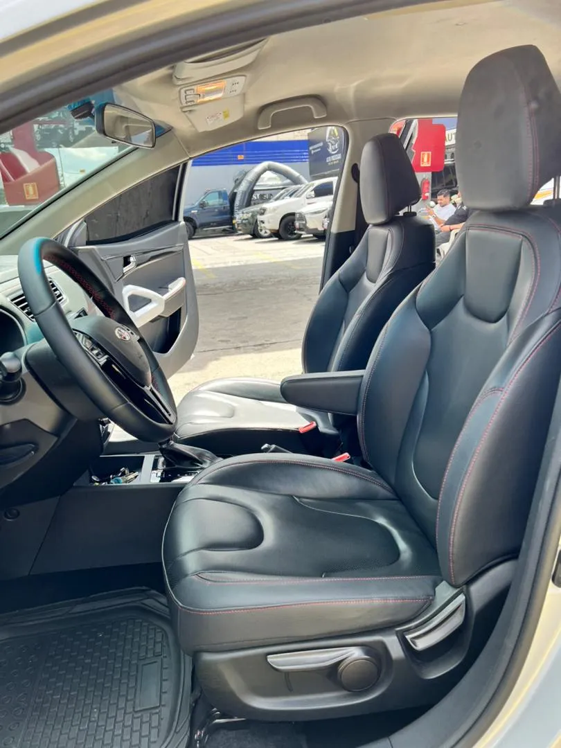 Jac Arena JS2 2025 Plateado7