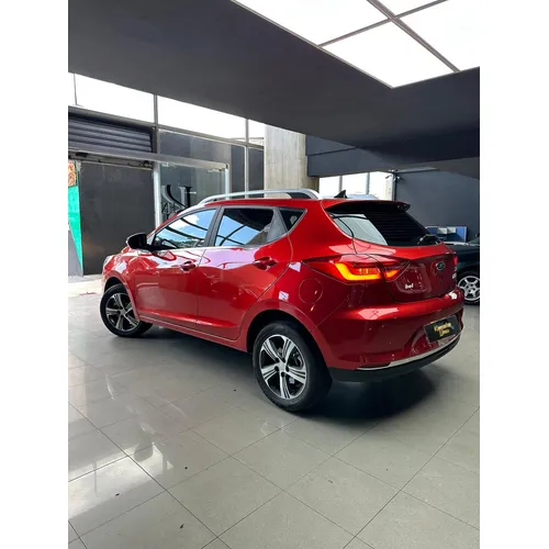 JAC Arena JS2 2025 Rojo Caracas