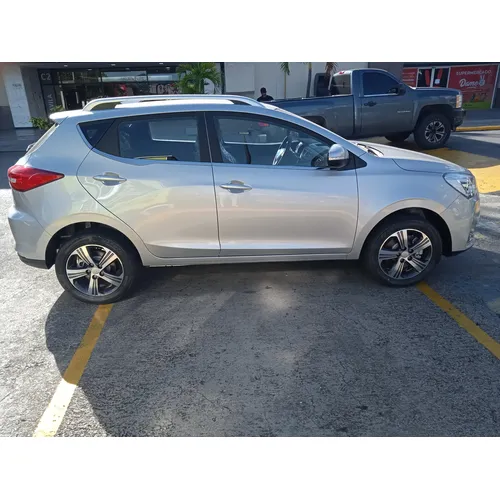 JAC JS2 2025 Plateado Caracas