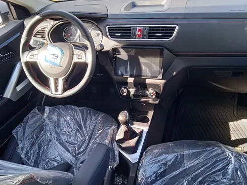 JAC JS2 2025 Plateado Caracas