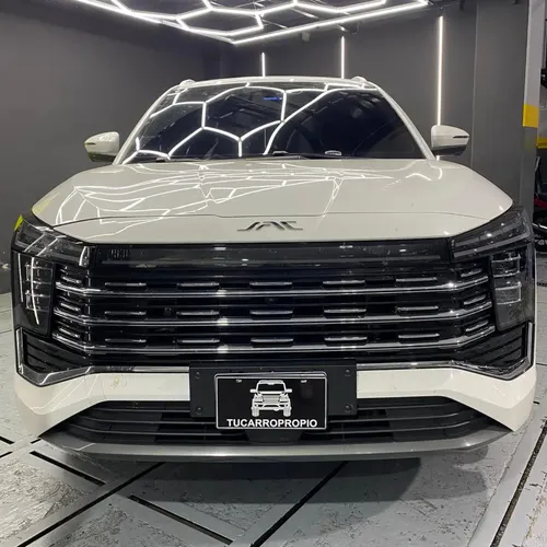 JAC SAVANNA 2025 Blanco Caracas
