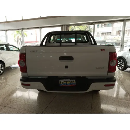 JAC T6 2026 Blanco Caracas