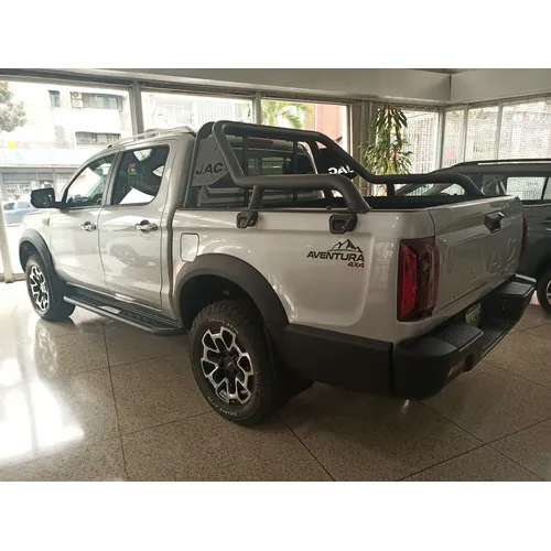 JAC T9 Aventura 2026 Plateado Caracas