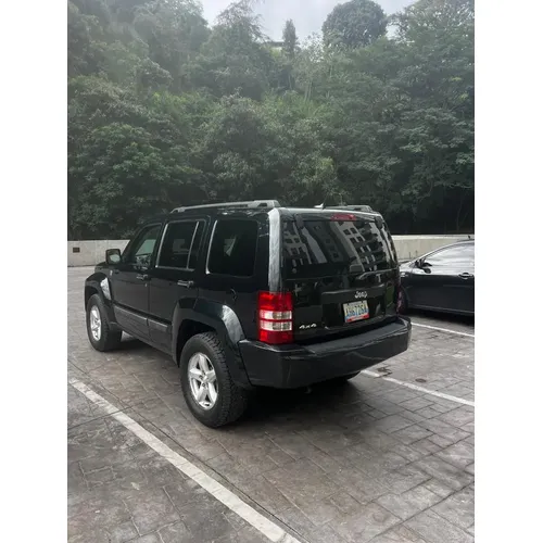 Jeep Cherokee 2014 Verde Caracas