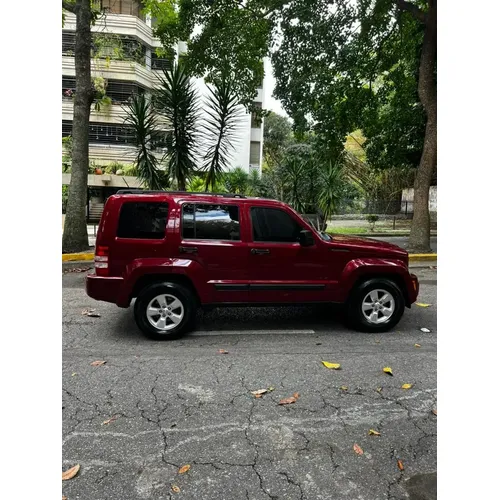 Jeep Cherokee 2012 Rojo Caracas