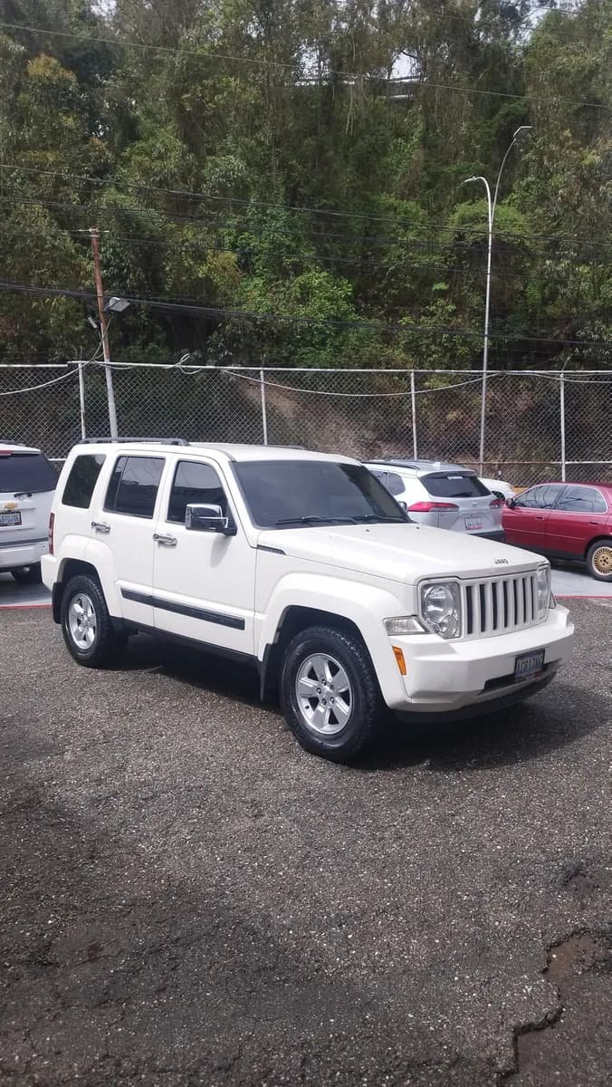 Jeep Cherokee 4x4 Automática 2011 Blanco