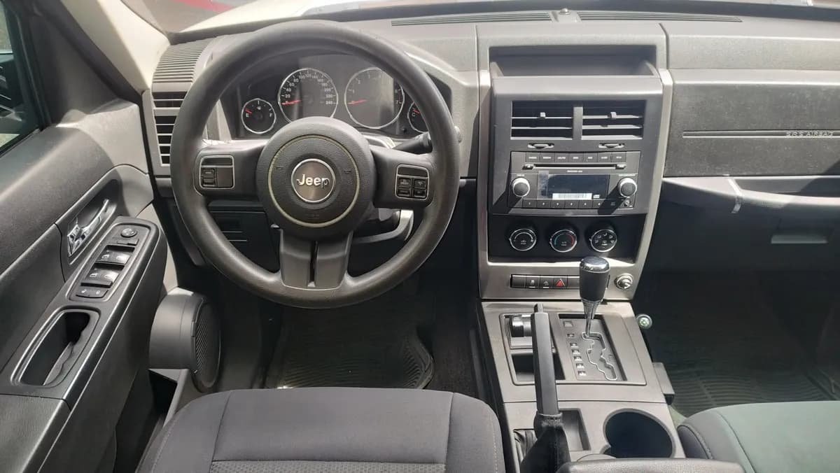 Jeep Cherokee 4x4 Automática 2011 Blanco
