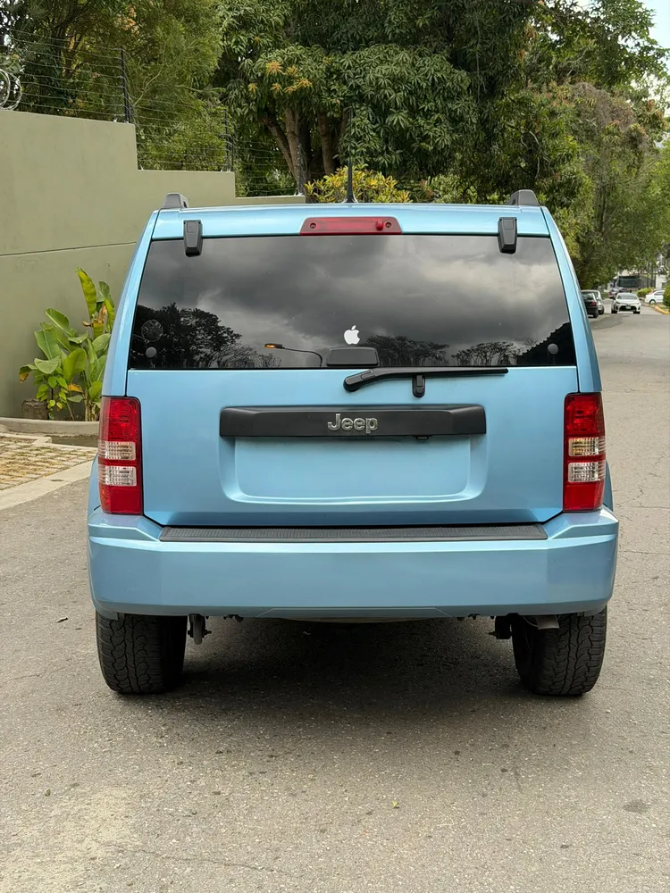 Jeep Cherokee kk 2011 Azul Caracas