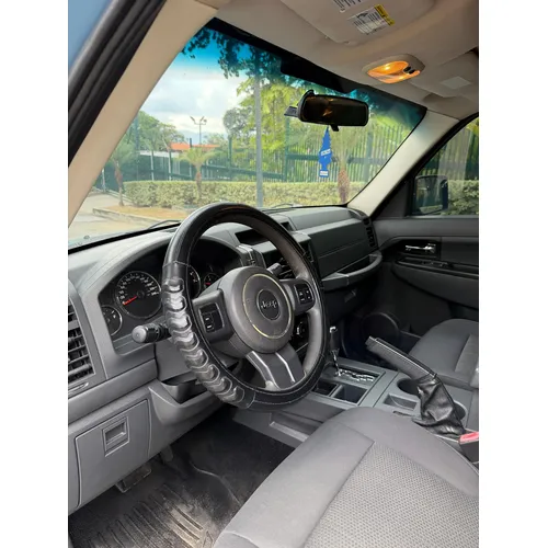 Jeep Cherokee kk 2011 Azul Caracas