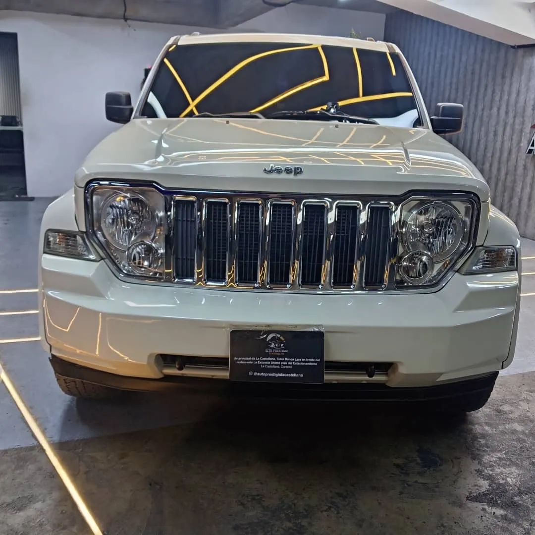 Jeep Cherokee kk 2012 Blanco Caracas