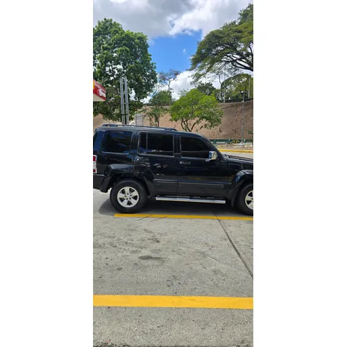 Jeep Cherokee kk 2013 Verde Caracas